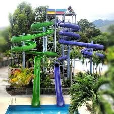 Open and enclosed body slides Albergue Olimpico
