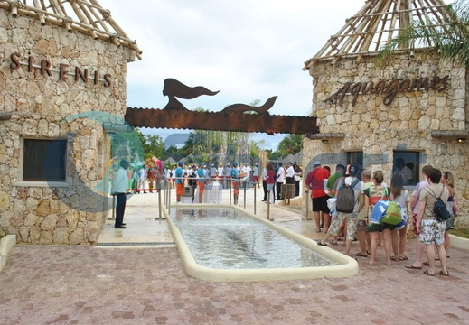 Sirenis Aquagames entrance
